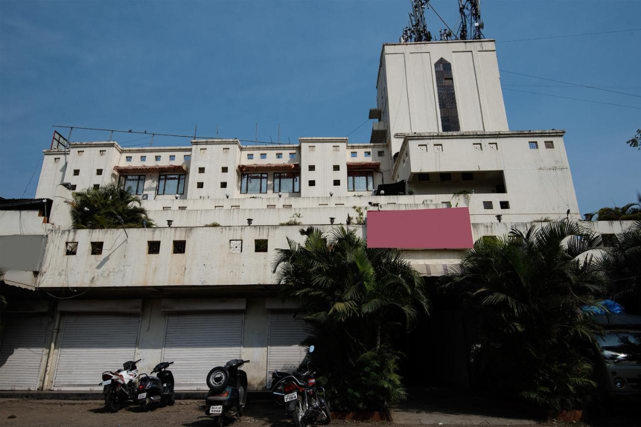 Oyo 1065 Hotel Hmr Royal Inn Pune Exterior photo
